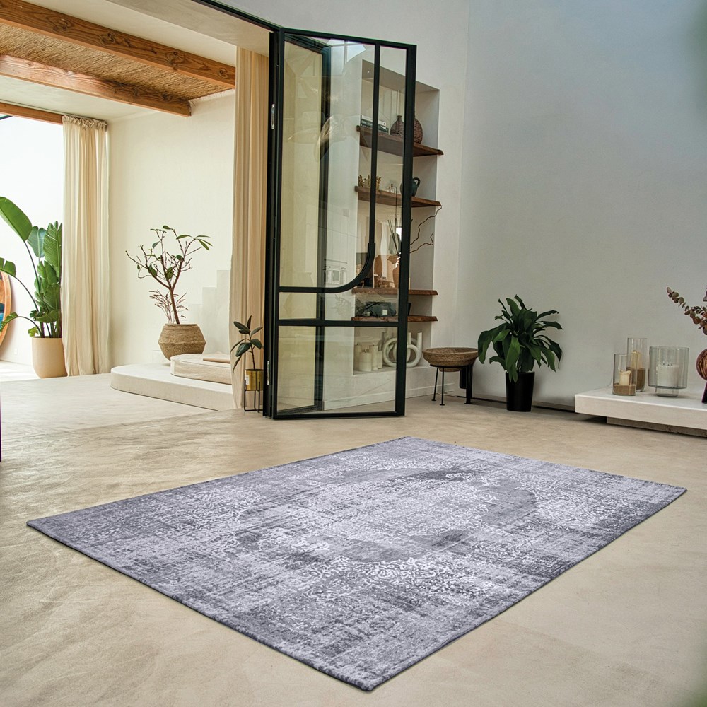 Louis De Poortere Traditional Kirman Rugs in 9376 Quartz